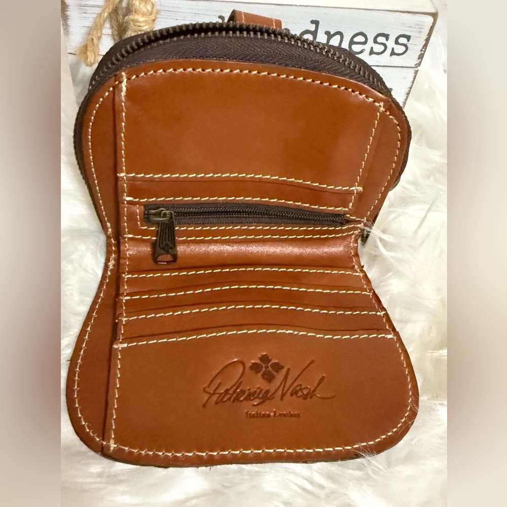 Patricia Nash Brown Embossed Leather Wallet - Picture 4 of 7